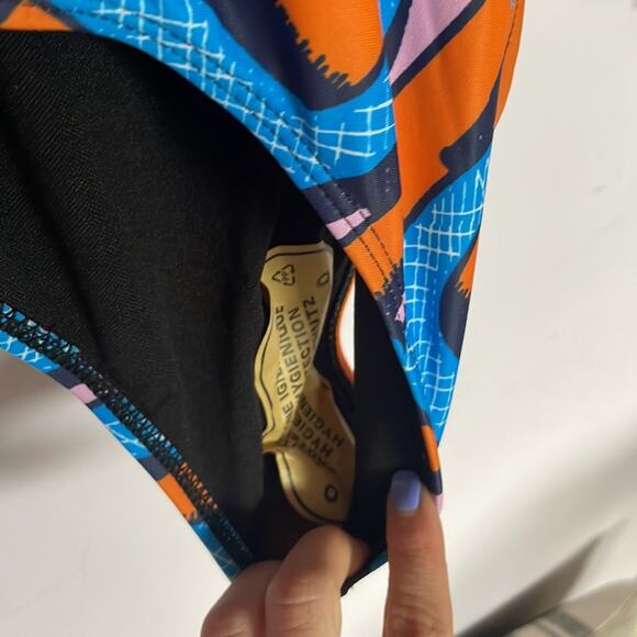 BURBERRY Monogram Women’s Long Sleeve One Piece Bathing Suit Boddysuit XL - Picture 7 of 8